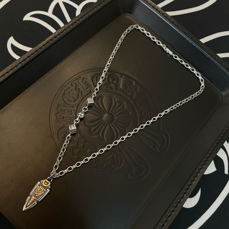 Ch*0me He**ts necklaces